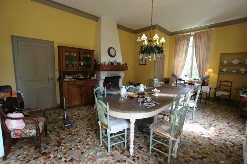 Chateau de Bessey-Les-Citeaux