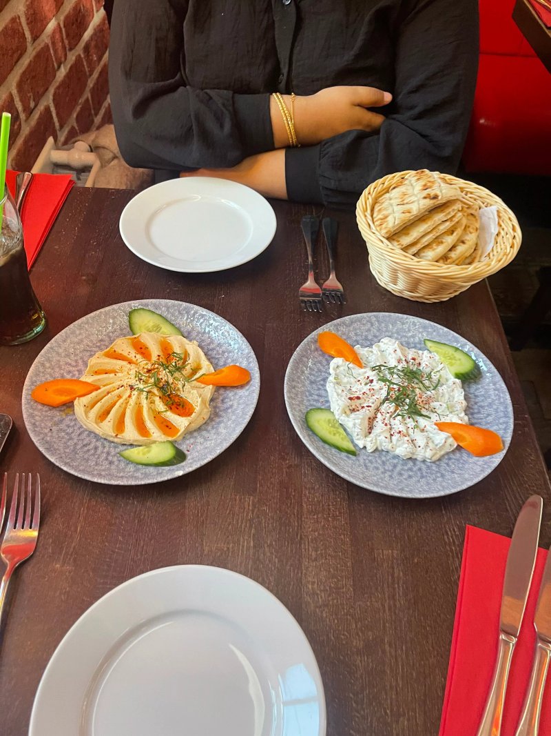Red Mezze
