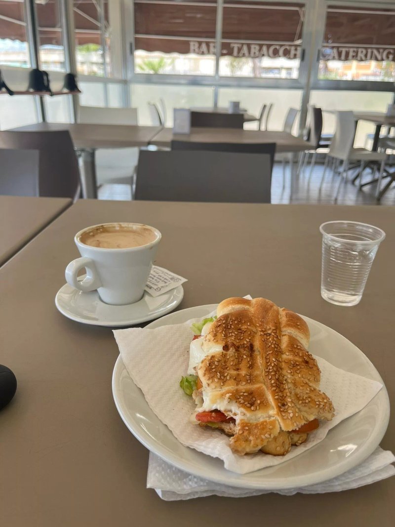 Caffe Desiree