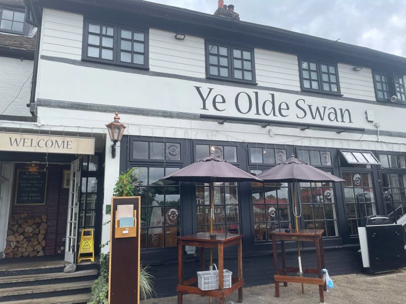 Ye Olde Swan