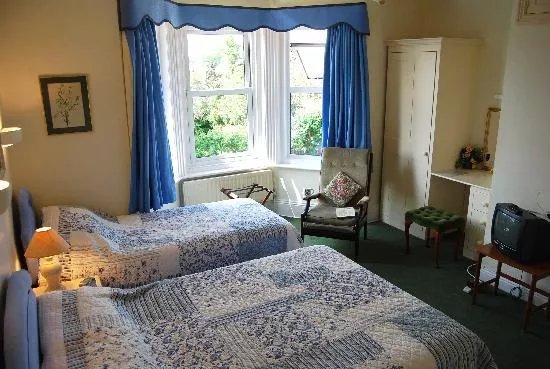 Farthings B & B