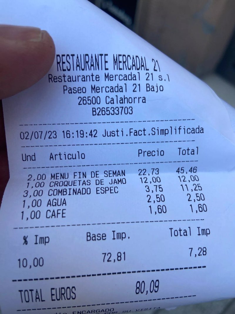 Mercadal 21