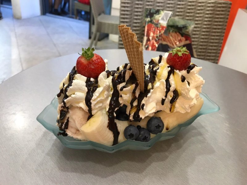 Gelati Caffe Bar
