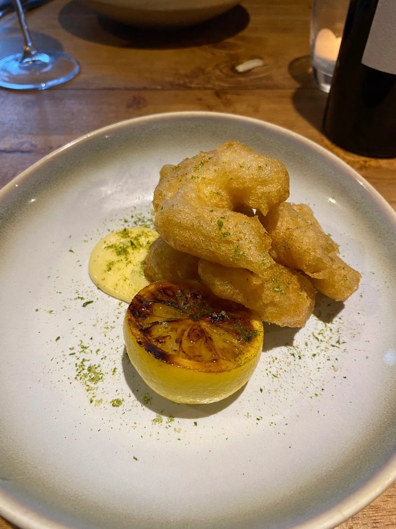 The Three Horseshoes