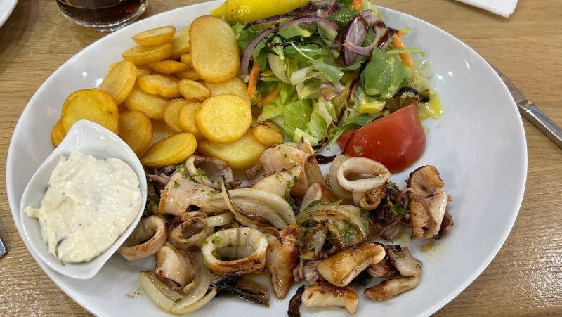 Luis Seafood