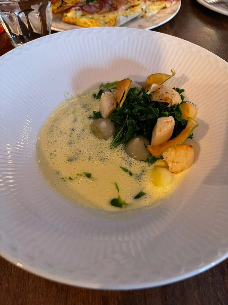 Le Benjamin Bar & Bistro