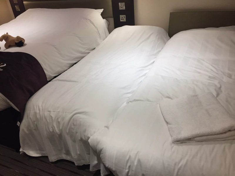 Premier Inn Addlestone Hotel