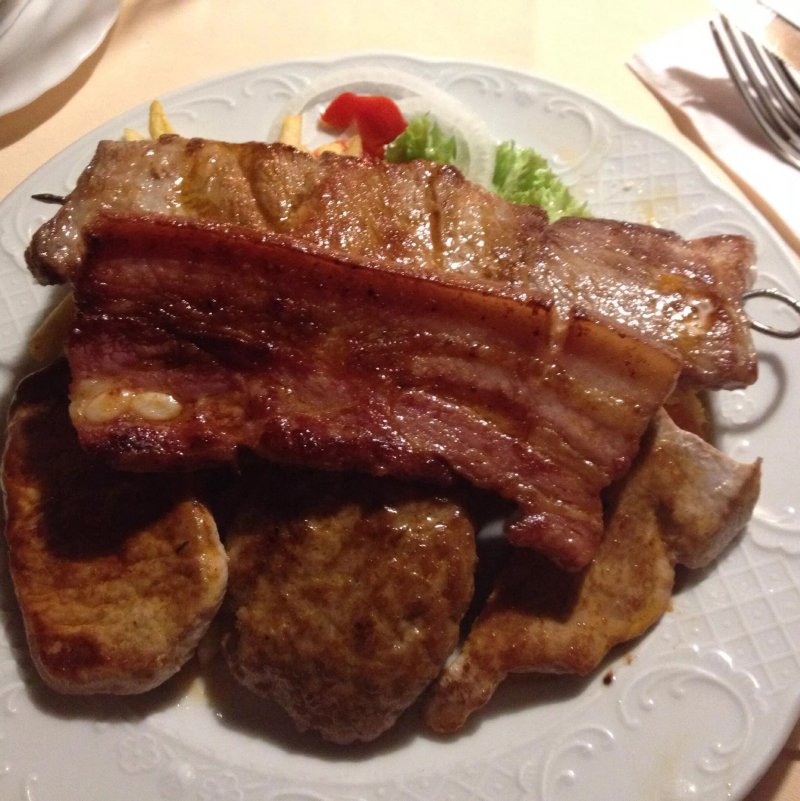 Balkan Grill bei Miro