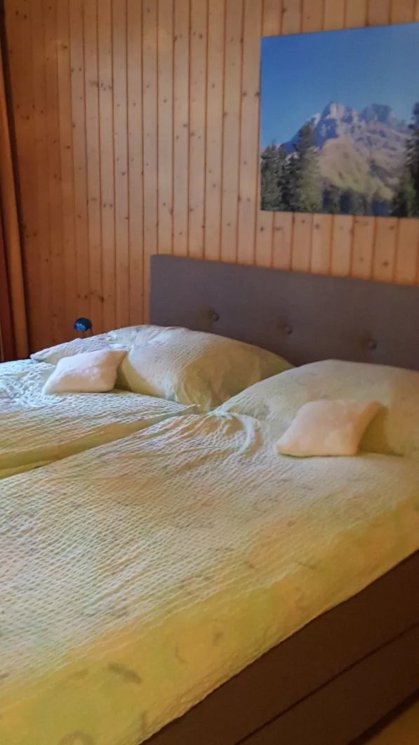 Hotel Urirotstock