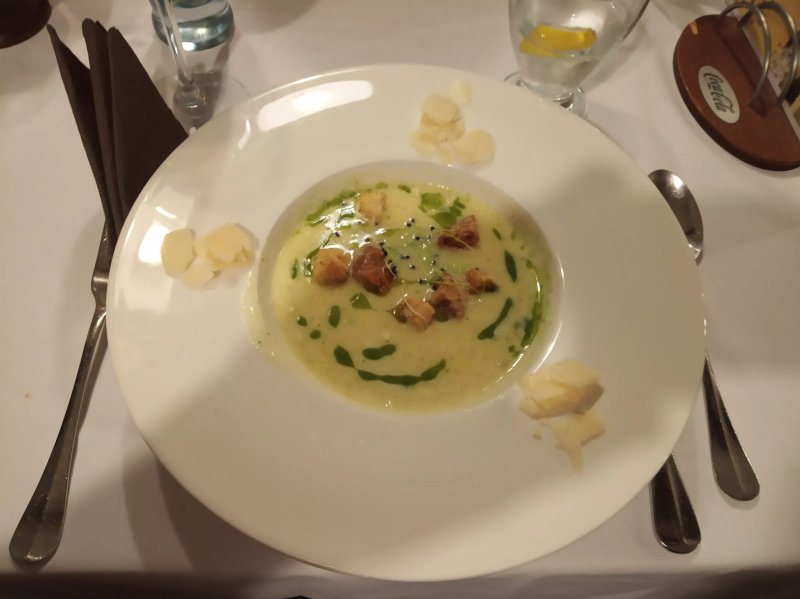 Vadvirag Restaurant