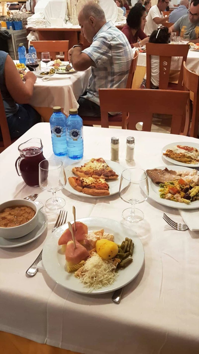 Monarque Cendrillon Hotel