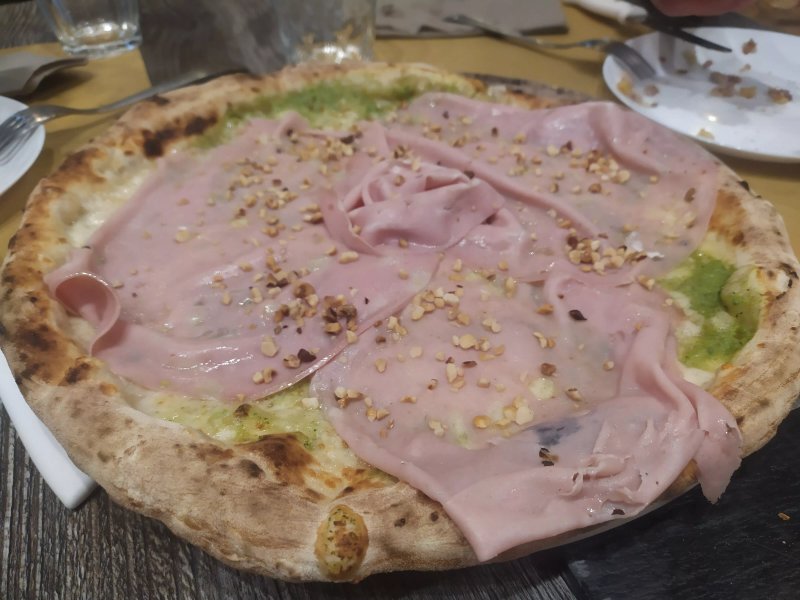 Pizzeria "La Regina del Sud"