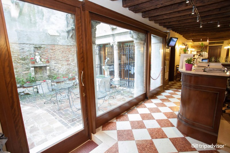Hotel Al Ponte Mocenigo