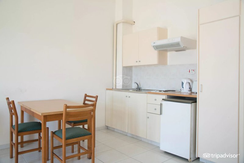 Mandalena Hotel Apts