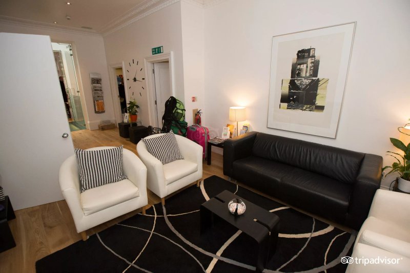 B+B Belgravia Studios at 82