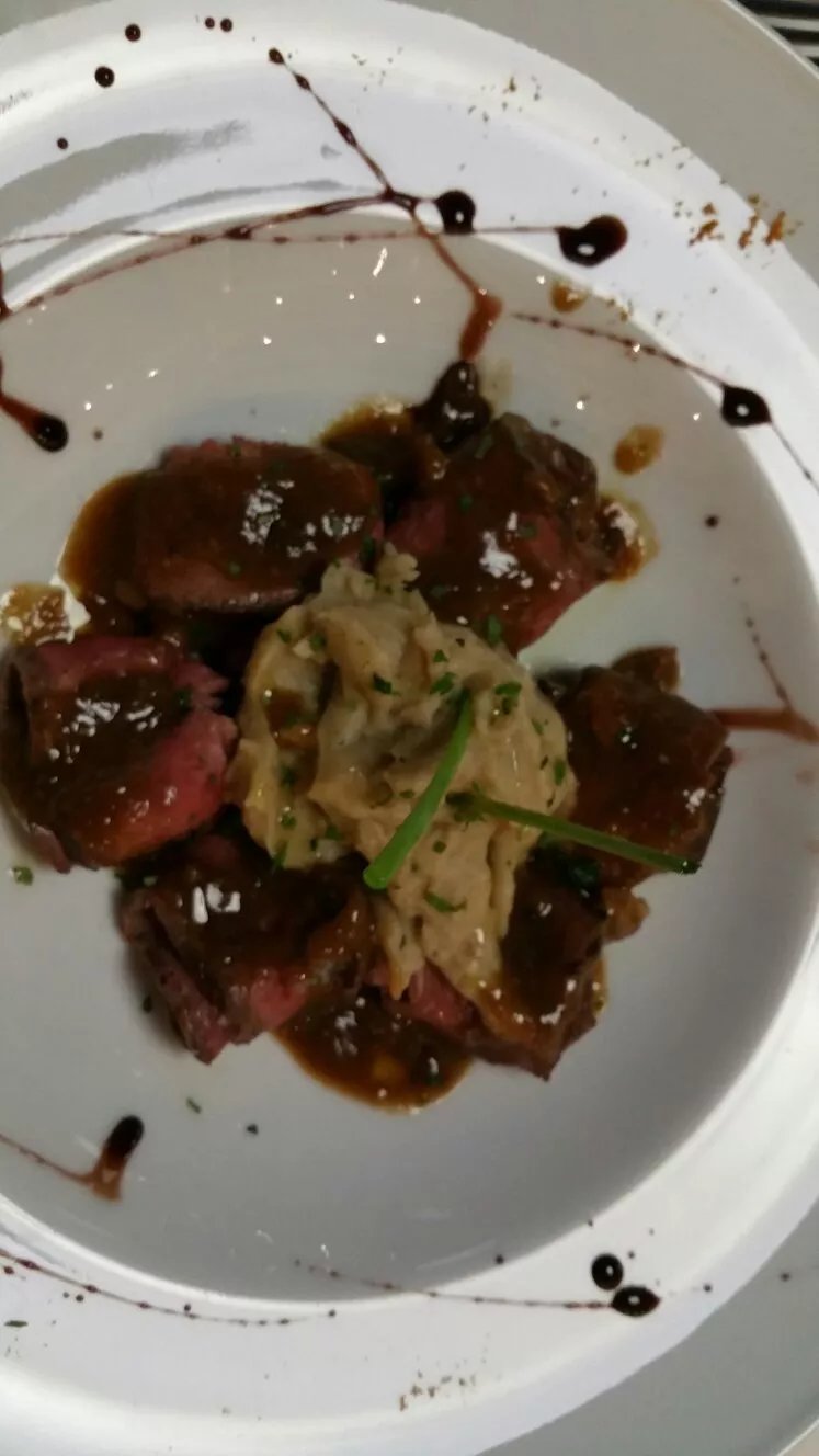 Atlantida Restaurant (Hotel Metropolis)