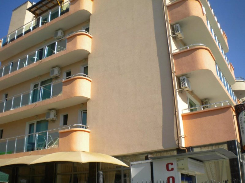 Family Hotel Detelini