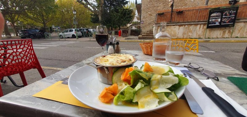 Cafe de la Tour