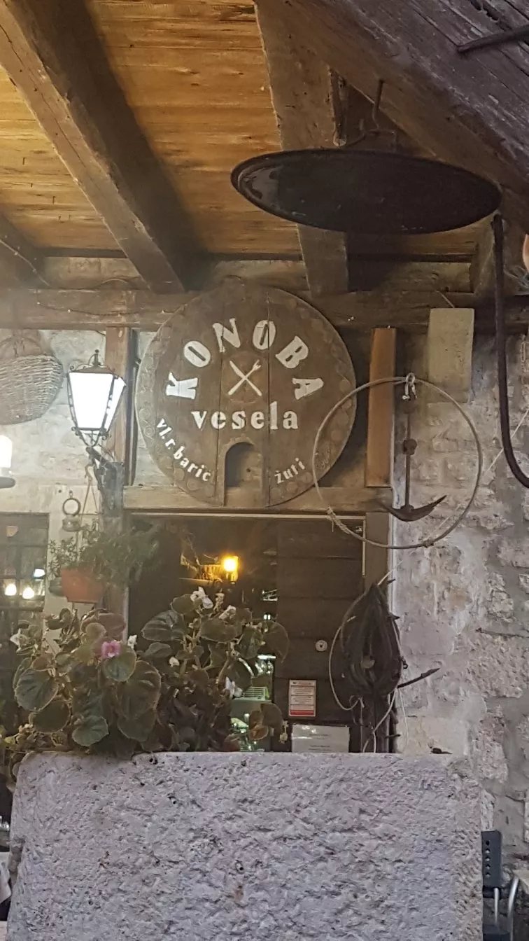 Konoba Vesela