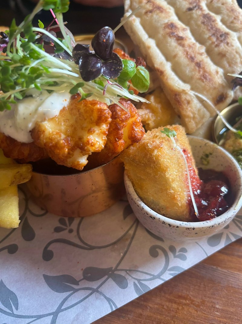 Lost property coffee shop & kitchen