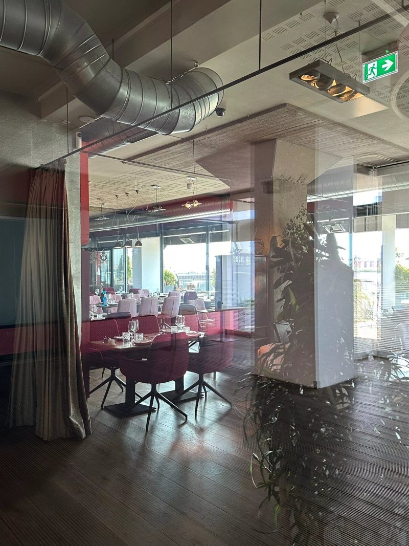 Am Kai Restaurant