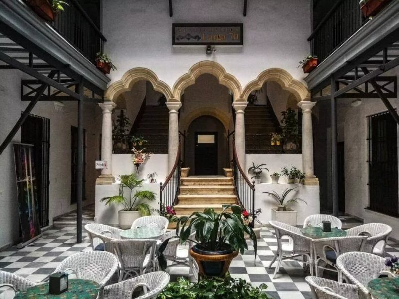 Apartamentos Larga 70