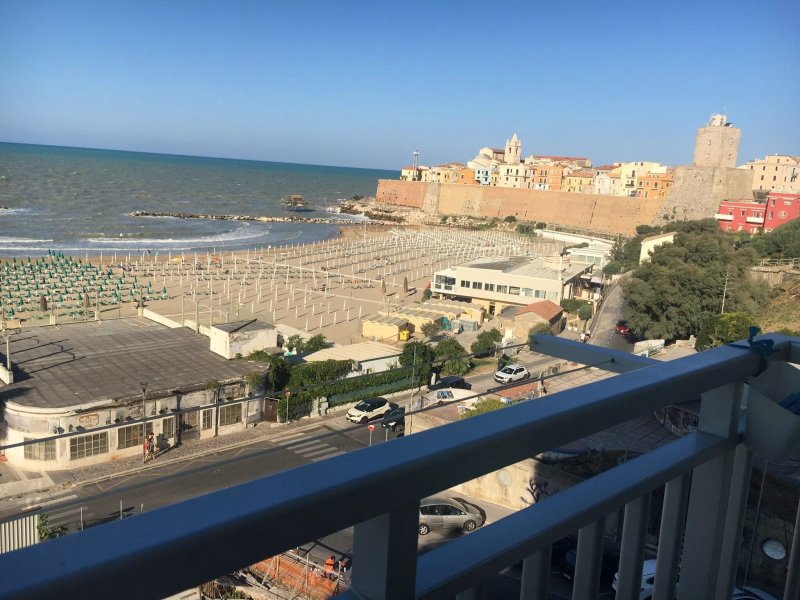 La Finestra Sul Castello B&b