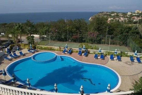Hotel Villaggio Pineta Petto Bianco