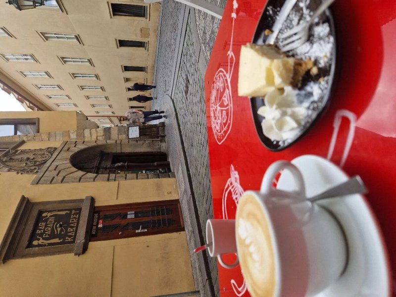 Artisan Cafe & Bistrot