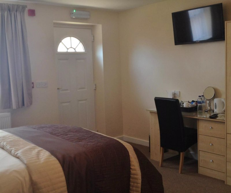 Newent Golf Club and Lodges
