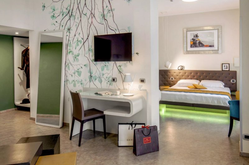 Montenapoleone Suites