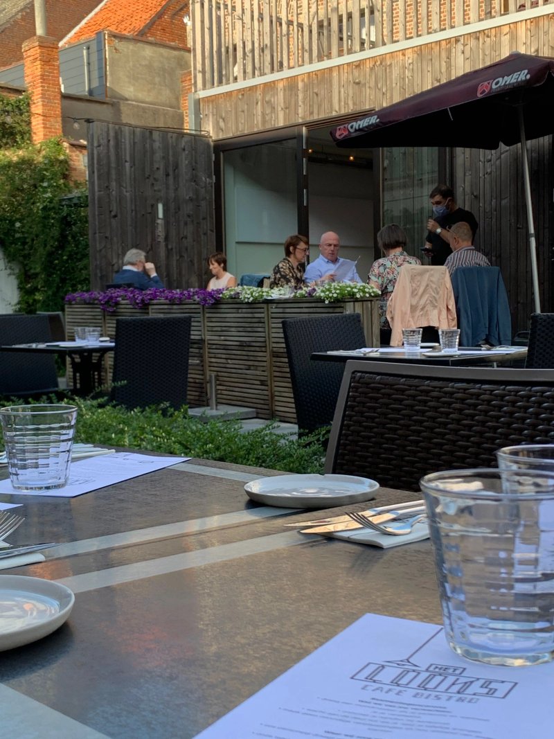 Bistro Het Looks