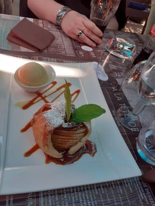 A la Tete de Veau