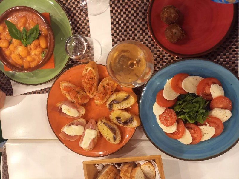 Stuzzico Trattoria Italiana