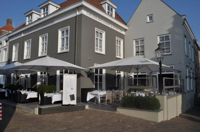 Van Dijk Restaurant & KookStudio