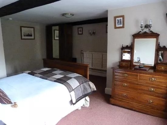 Dragon House Hotel