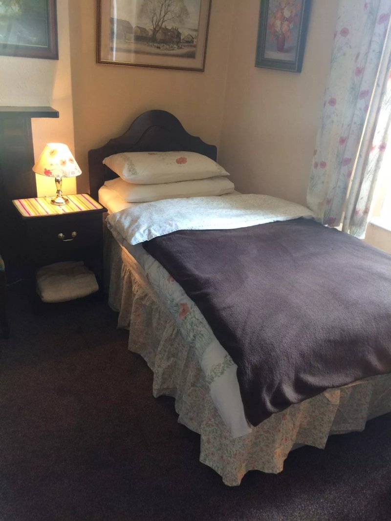 Apsley Villa Guest House