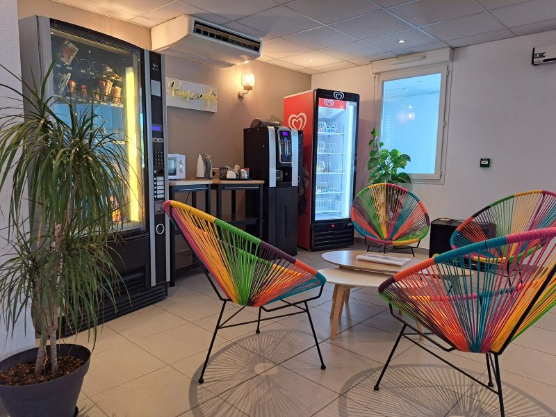 B&B HOTEL Compiègne Thourotte