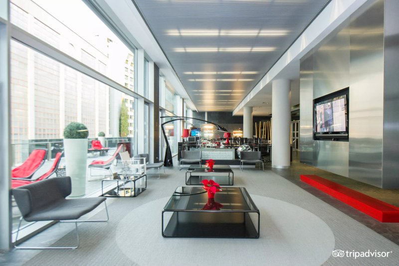 ILUNION Atrium