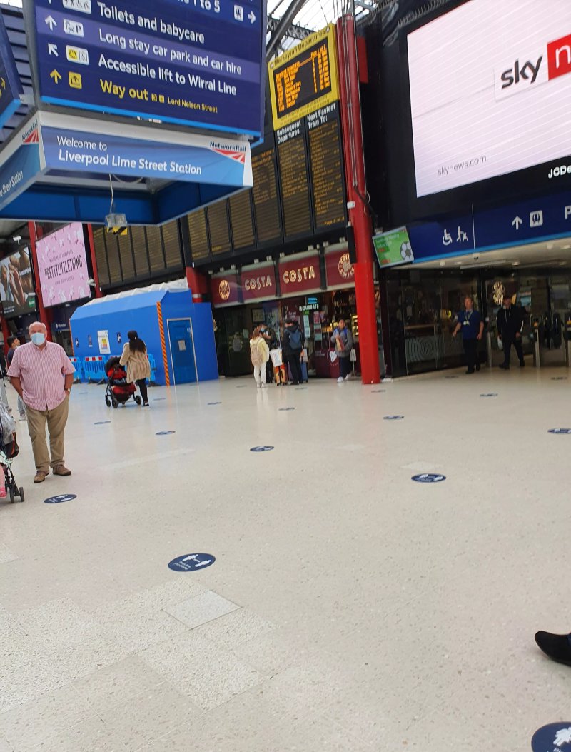 Costa Coffee - Lime Street Station