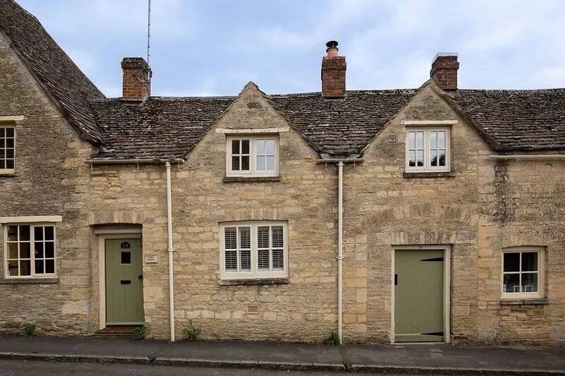 The Roost at Coln - Dog Friendly Romantic Retreat