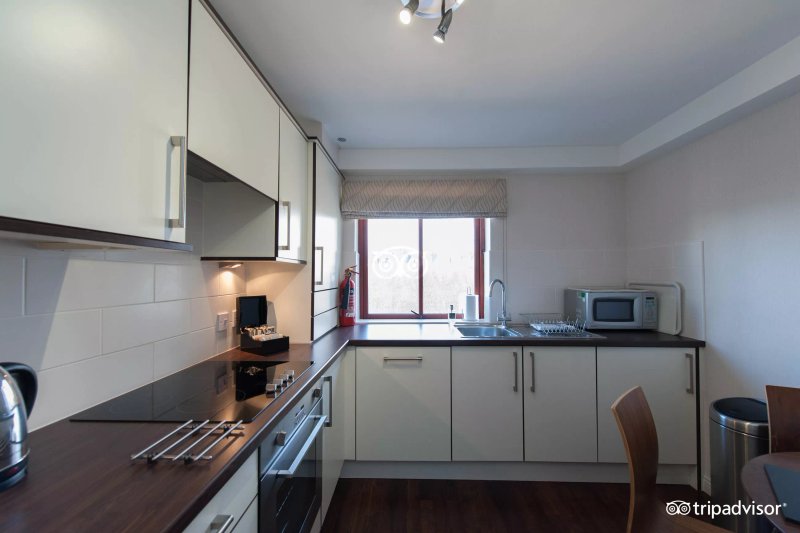The Knight Residence by Mansley