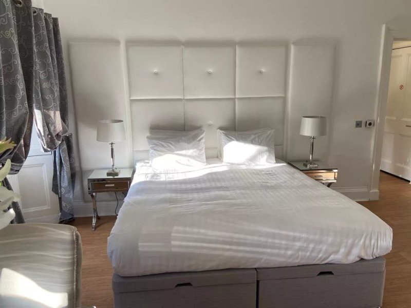 Hanover 71 Suites