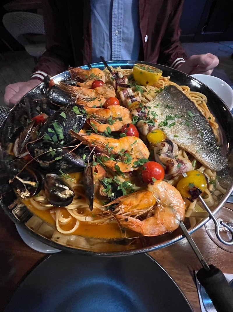 Gourmet Fish & Grill