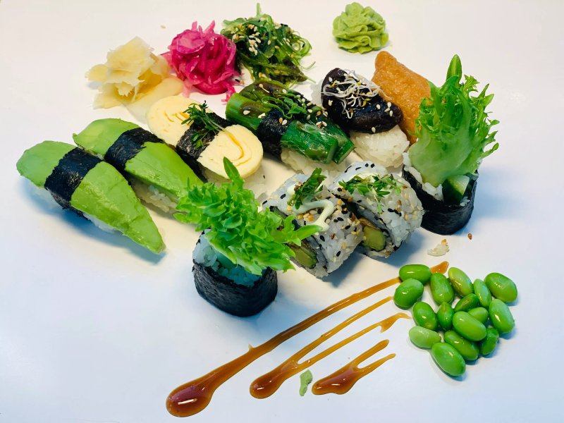 Ai Sushi & Vietnamese
