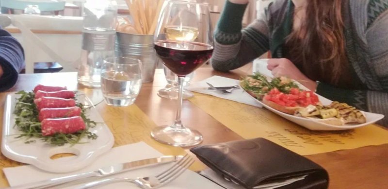 La Cantina Vineria Con Cucina