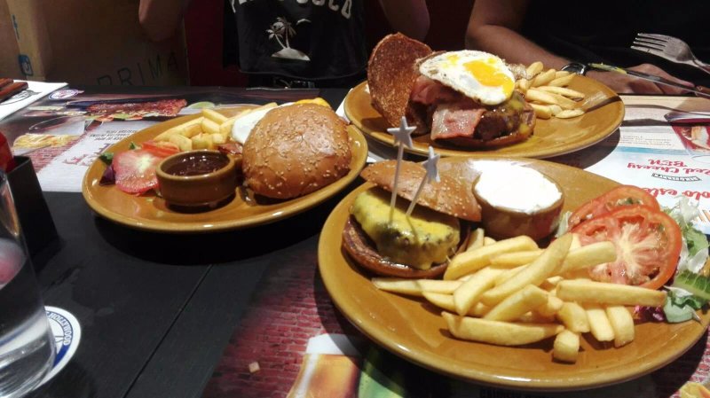 Foster's Hollywood