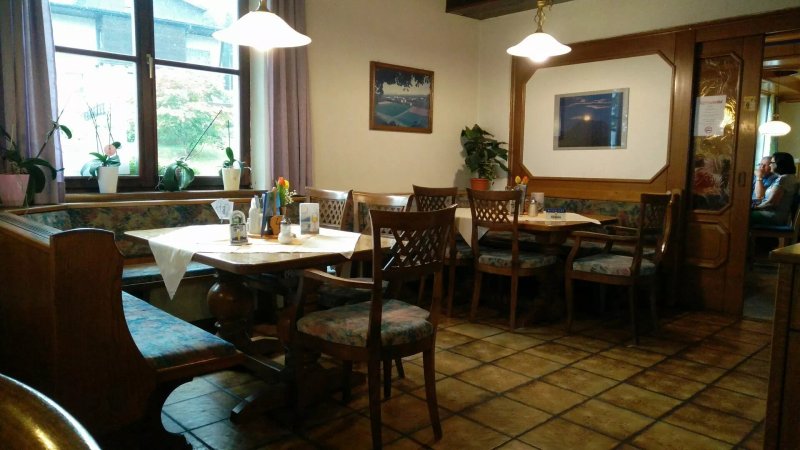 Gasthaus Six