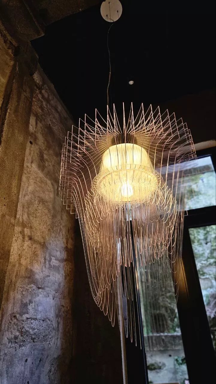 Voyager 1 Bar