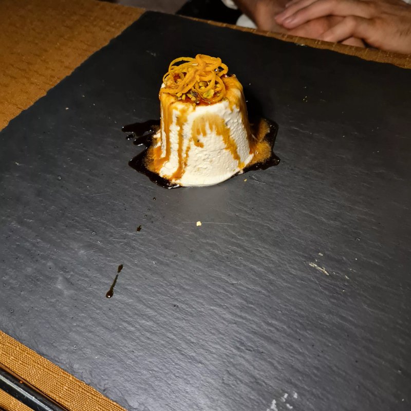 Km KriMar Restaurant